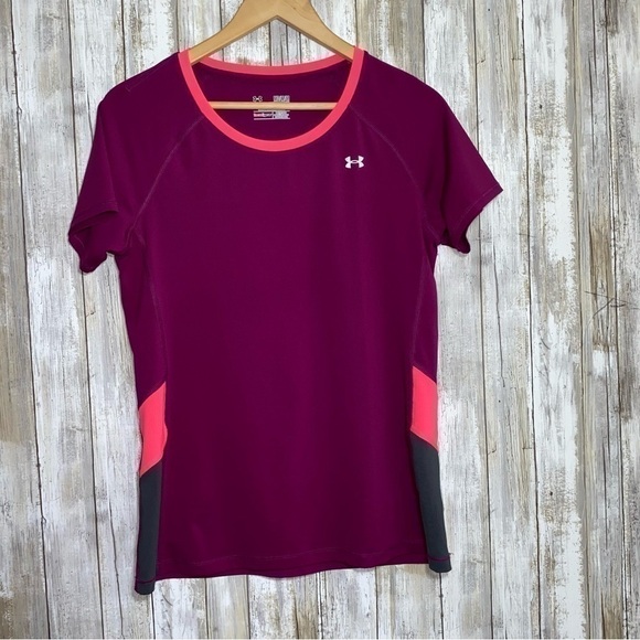 Under Armour Tops - Under Armor Purple Fitted Tee